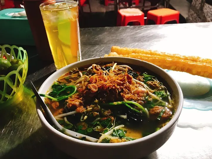 ホーチミンからベトナム北部へショートトリップ〜ハイフォンから世界遺産ハロン湾へ