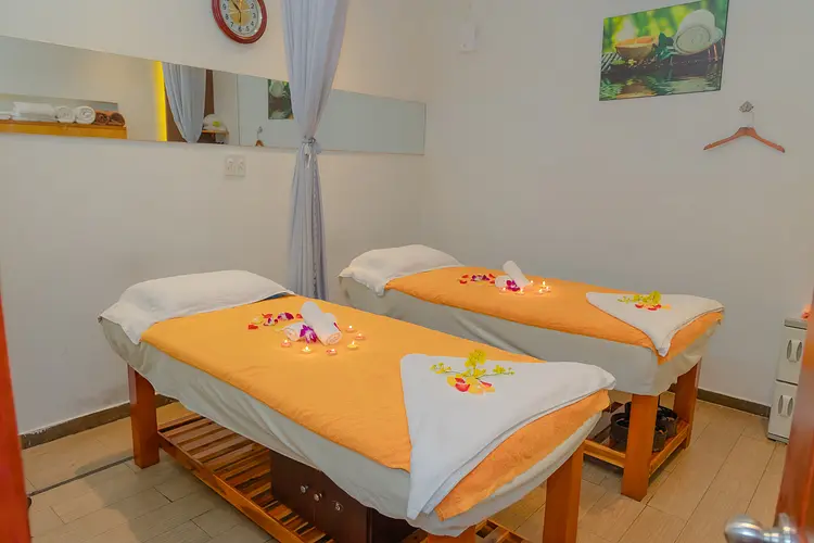 ユリスパで極上の癒し体験を！予約特典もお見逃しなく