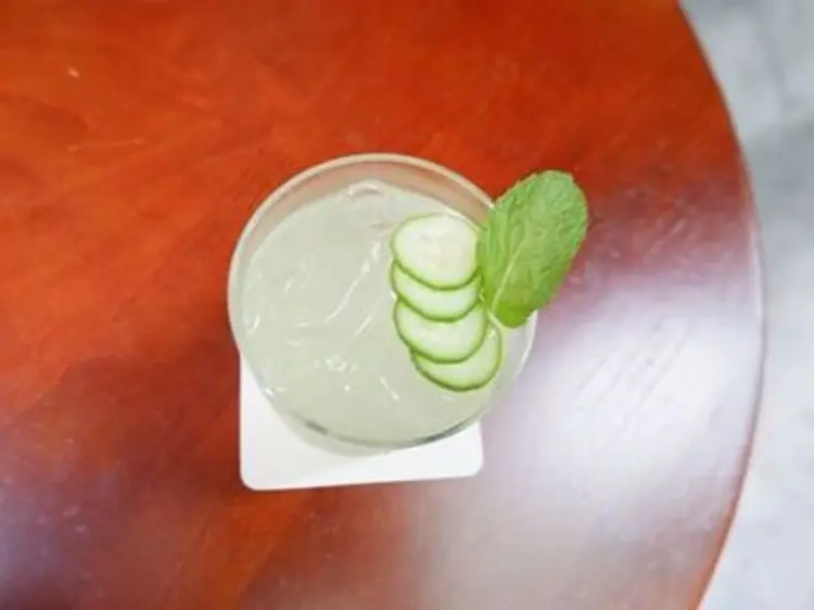 アールスクエア