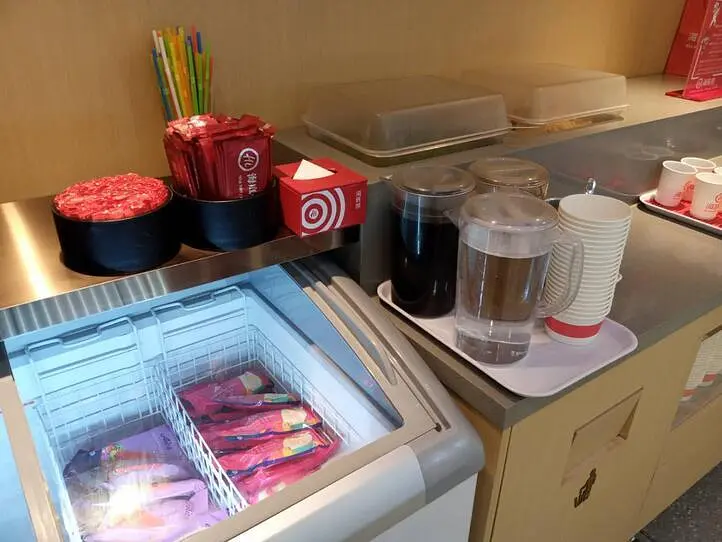 予約必須！シンガポール発の人気火鍋店～Hai di lao海底撈火鍋(ハイディーラオ)～