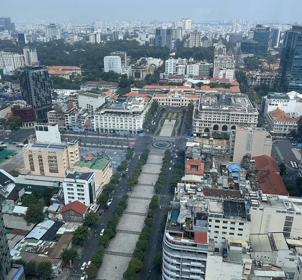 ホーチミンの一等地、ドンコイ通りに佇む超高級ホテル「ザ・レヴェリー・サイゴン」