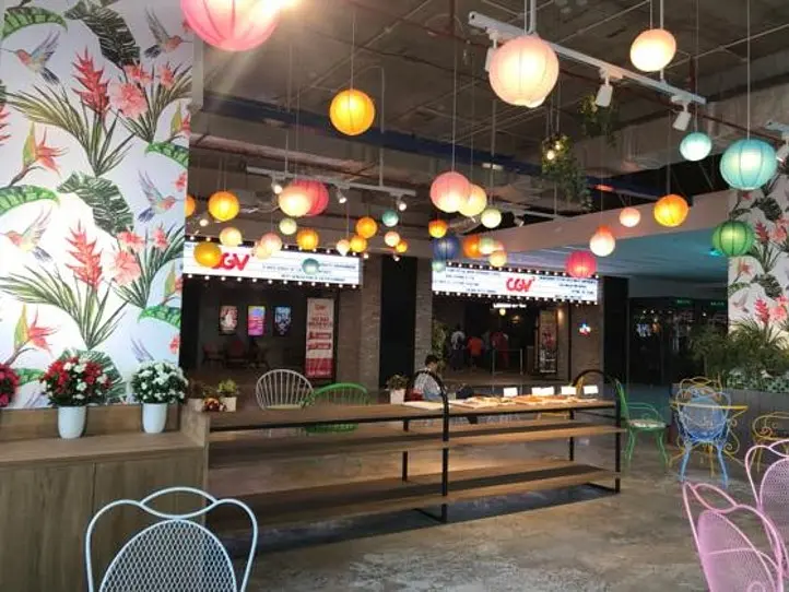 ベトナム ホーチミンに新しくできたショッピングモール：ギガモールに行ってきた