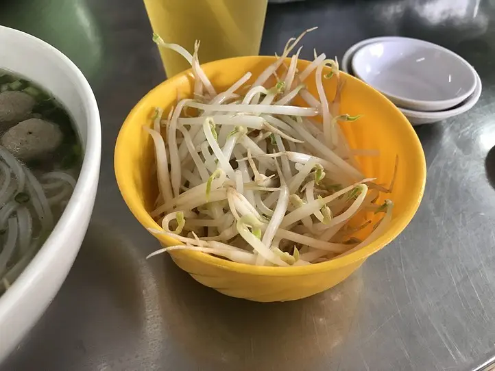 安くておいしい牛肉のフォー！タオディエンの人気店～Pho Trinh