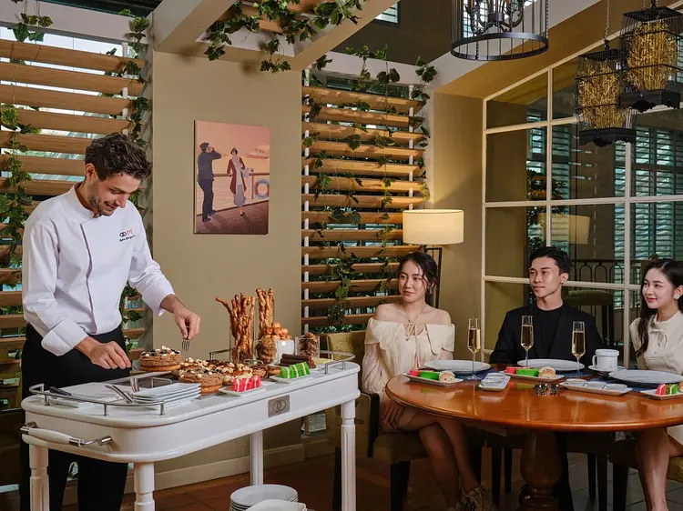 アフタヌーンティー（ソフィテル サイゴン プラザホテル）