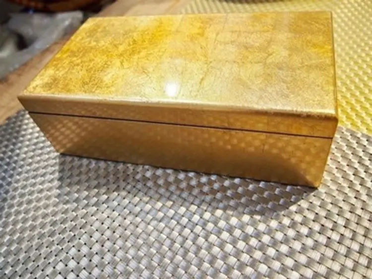 ユエン・ホーム