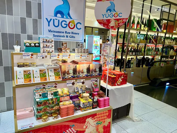 YUGOC レロイ通り本店