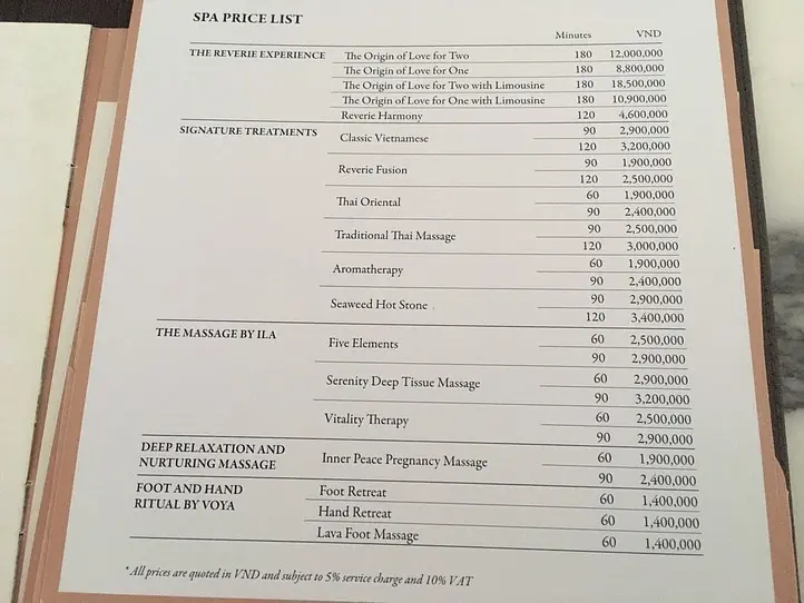 ホーチミンの一等地、ドンコイ通りに佇む超高級ホテル「ザ・レヴェリー・サイゴン」