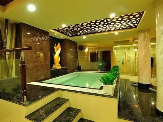 コエ・マッサージ