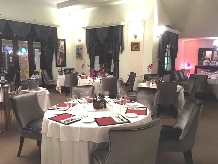 　ホーチミンの隠れ家フレンチのお店