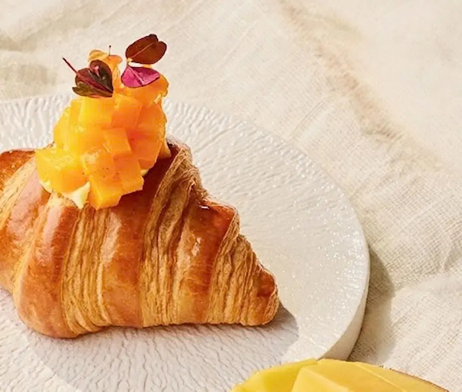 ソフィテル・サイゴンプラザで楽しむ「Fruit Kiss Afternoon Tea」〜上質な空間でフルーツ香る特別なひとときを〜