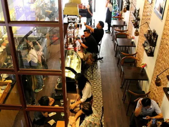 シンコーヒー（グエンティエップ通り店）