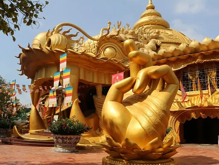 スイティエン公園でベトナムの歴史と文化を垣間見る