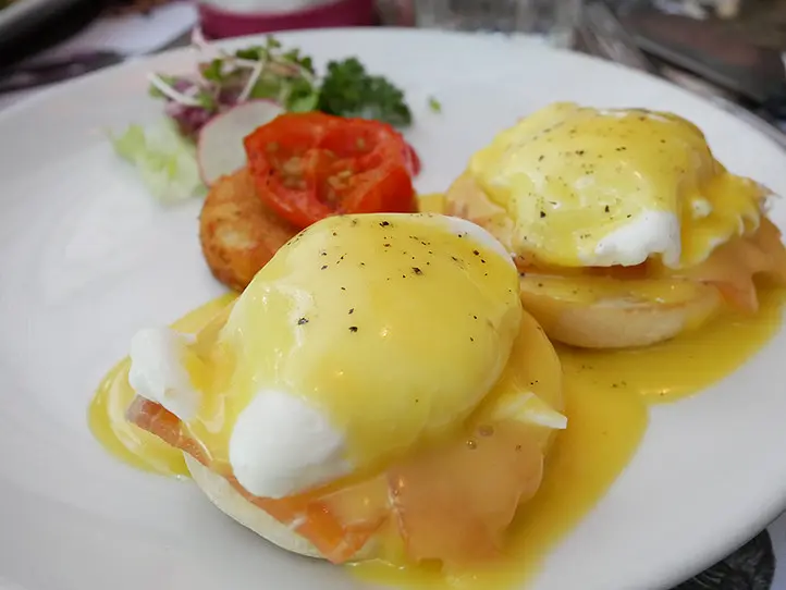 オシャレなセレクト雑貨も楽しめる、大人気カフェレストラン