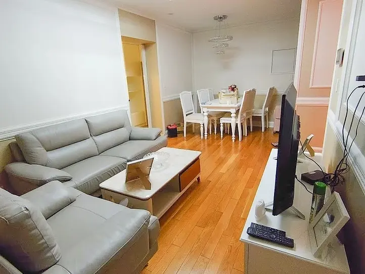 ホーチミン物件探訪第５回　家賃なんと30万円の豪邸「Leman Luxury Apartments」