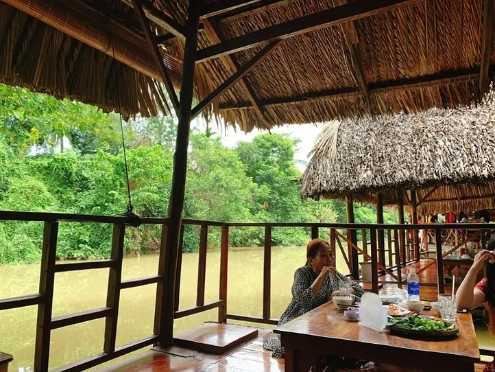 【週末特集】ホーチミンからザボン村まで電車で行ってみよう
