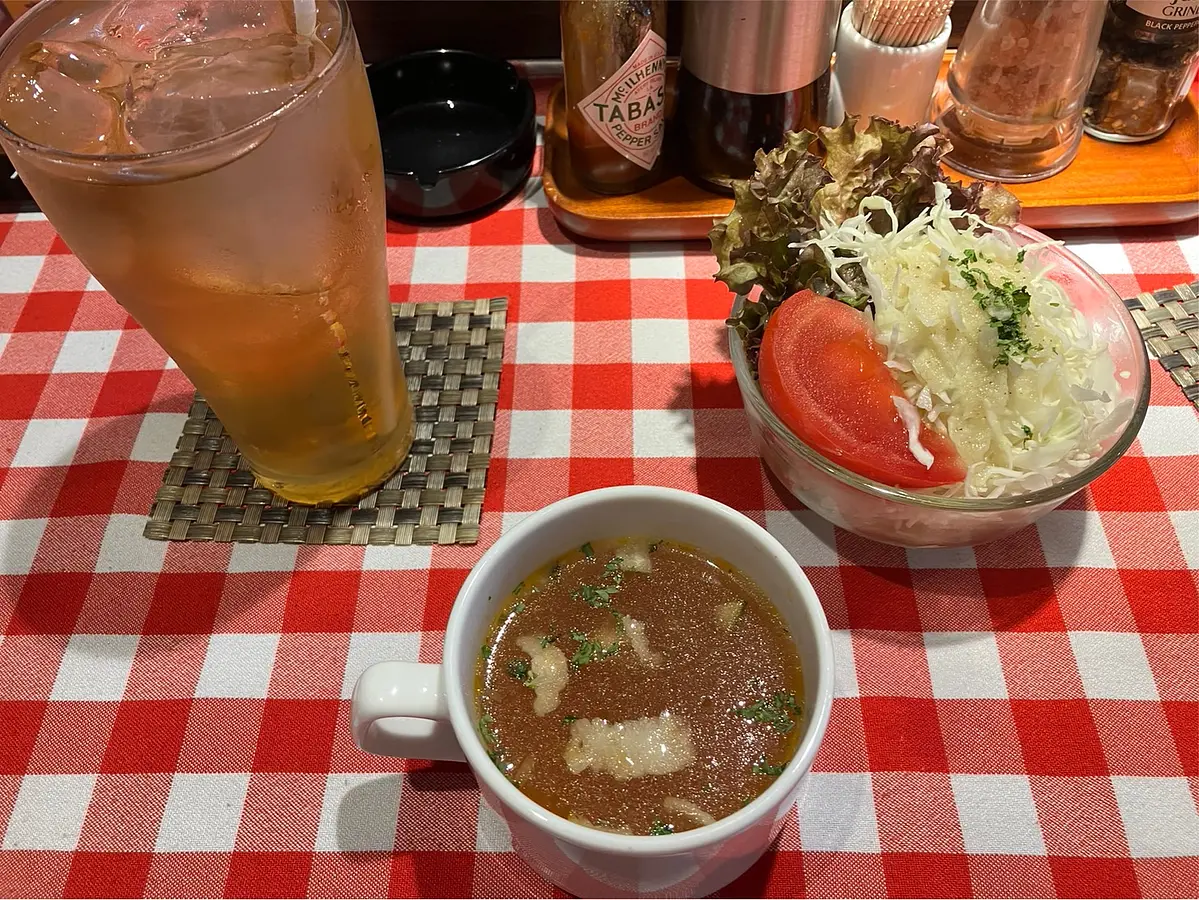 　お得なランチが楽しめるホーチミンのお店２つ