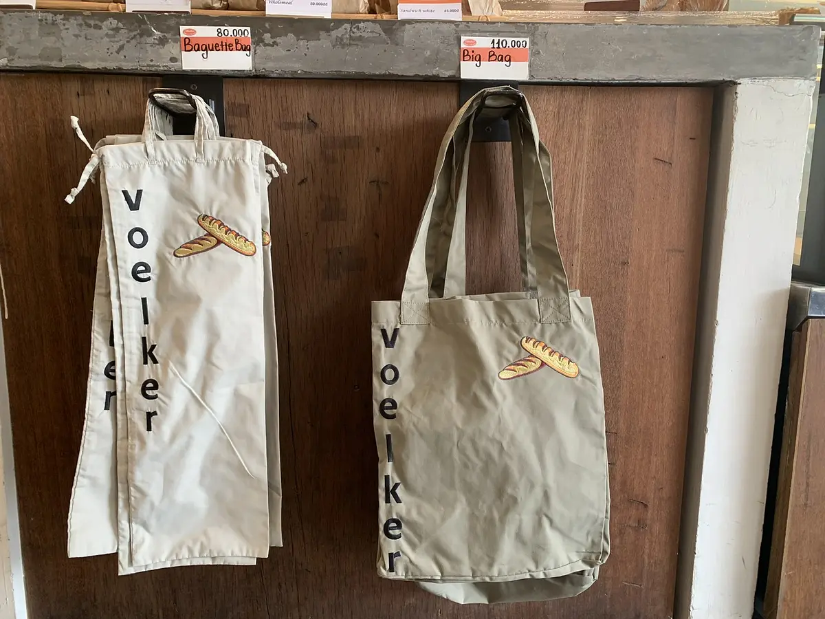 タオディエンでGetしよう! 普段使いもできるパン屋＆カフェの布トートバッグ 3選