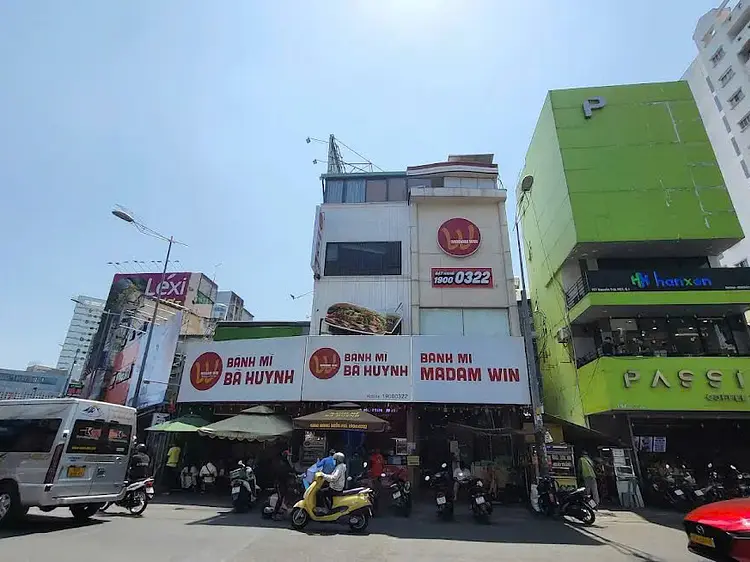 バインミー マダムウィン (バインミーバーフイン)