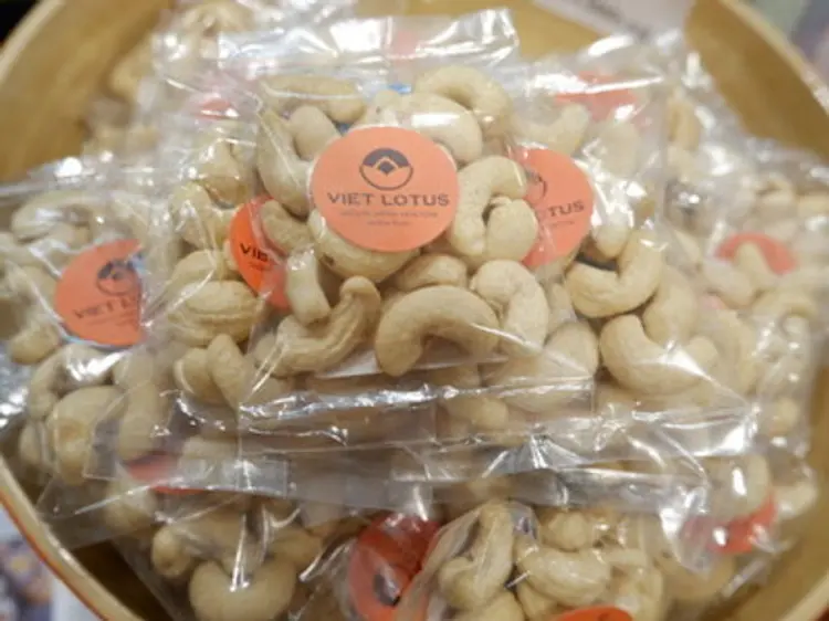 ヴィエットロータス　ホーチミン・高島屋店