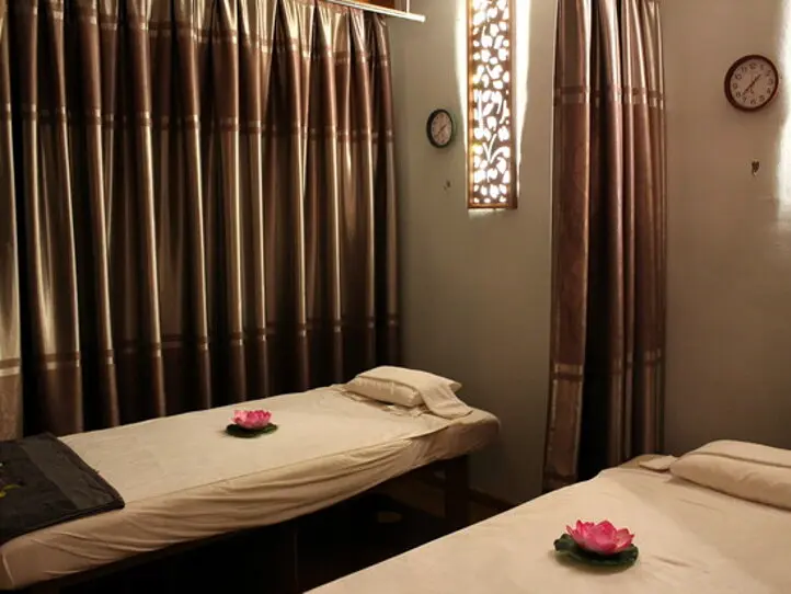 スパでチップはいつ払う？ 安心のチップ込みのスパ＆マッサージ店も紹介！