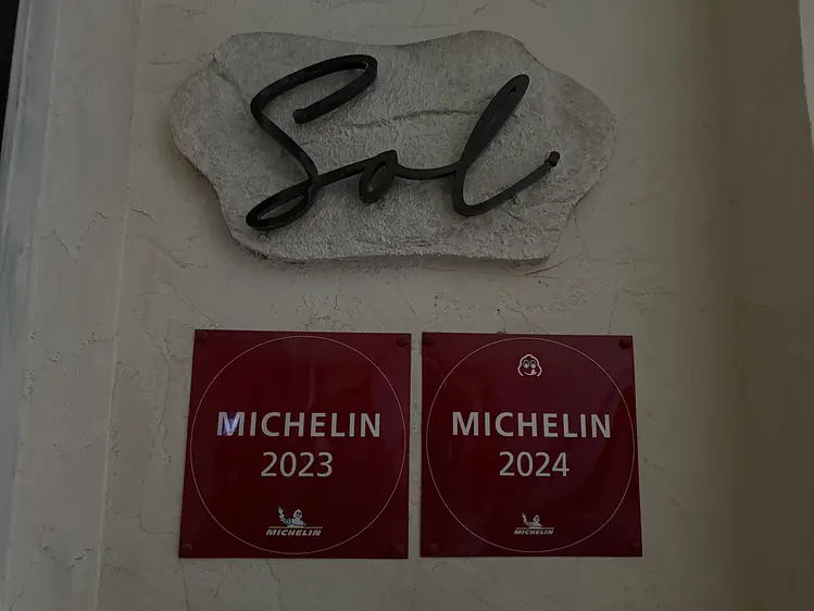 ソル キッチン&バー