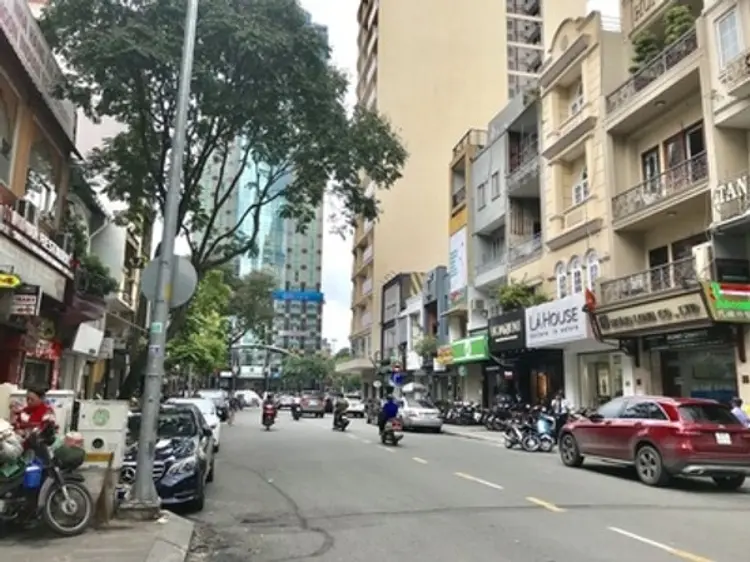 サワデカ・スパ