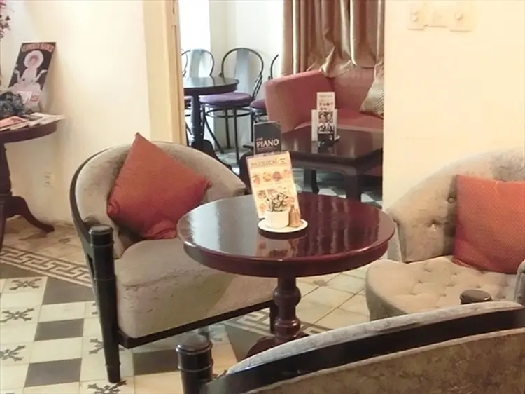 モンペレ・カフェ