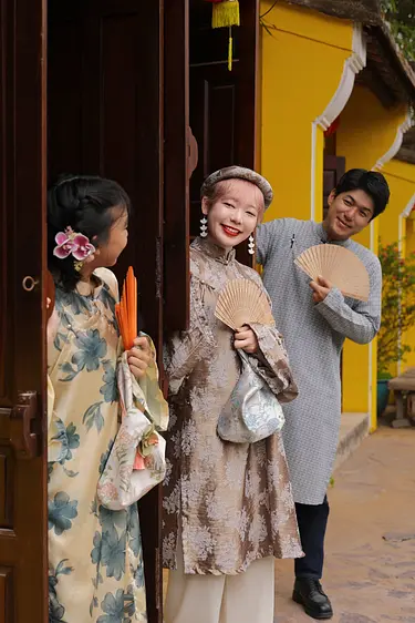 サイゴン・ブルー・トラベル