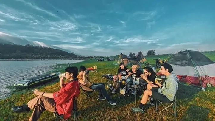 ホーチミン近郊キャンプ完全ガイド｜ビンズオン省・ダウティエン湖で楽しむ自然キャンプ体験