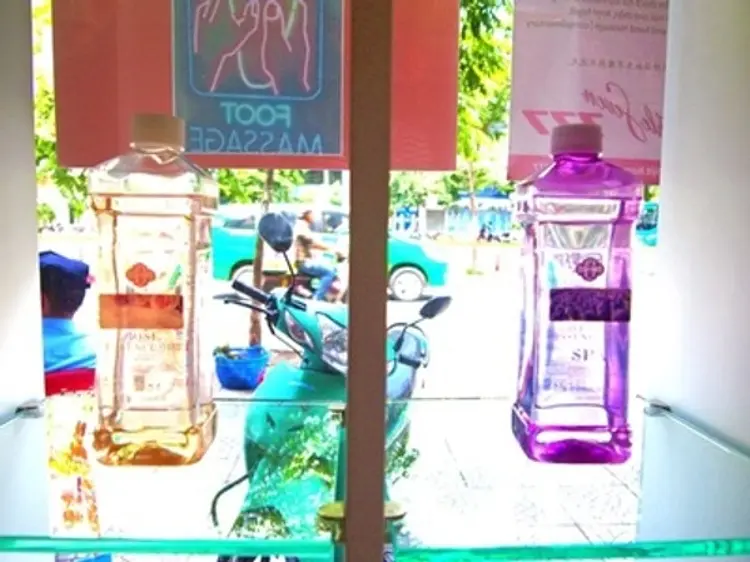 777 フットマッサージ