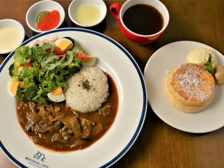 マテリアル カフェ ベトナム