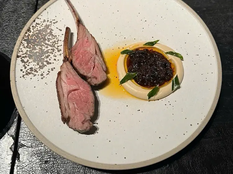 エスタサイゴン