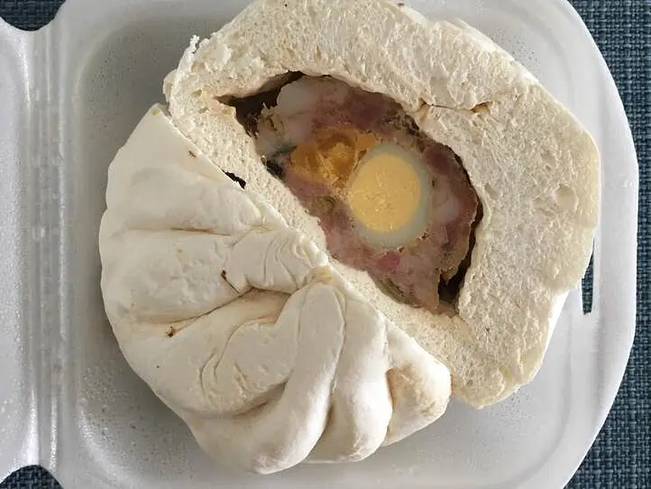 美味しいバインミーが食べられる老舗食堂～Nhu Lan(ニューラン)～