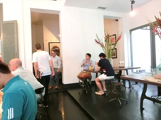 ルー・ジン (ドンコイ店)