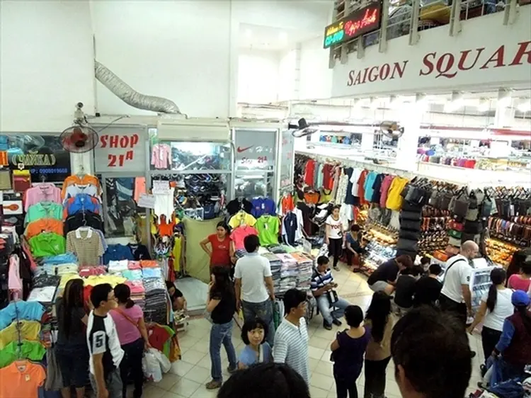 サイゴンスクエア