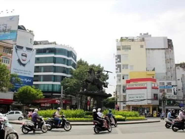 チャム・ネイル・スパ