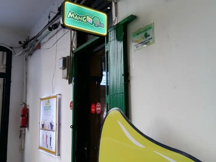 こんなところに…。古アパートに入居するかわいいお店たち