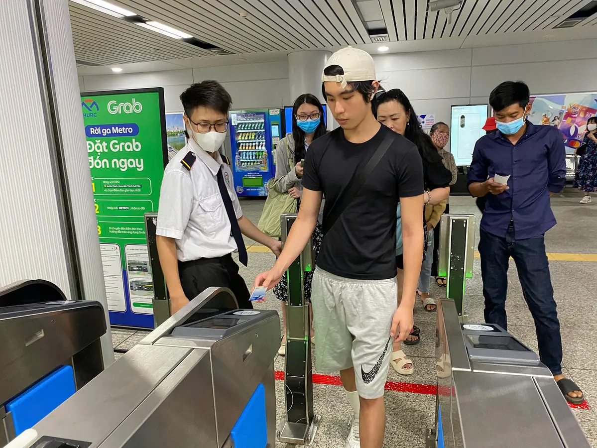 ベトナム・ホーチミンメトロ (地下鉄) ガイド｜料金・乗り方・注意点をわかりやすく解説