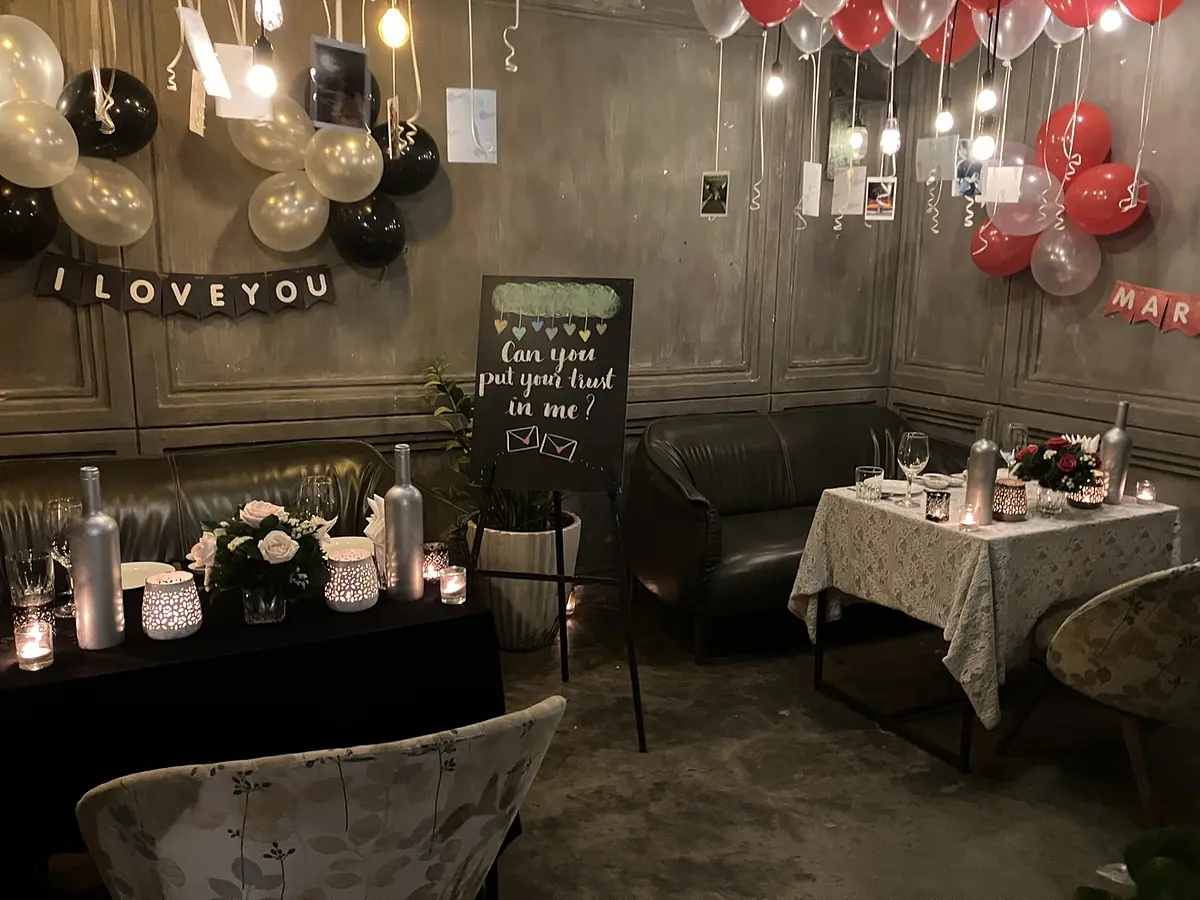 　パーティエリアがあったり、寝転がれたり…さまざまな使い方ができるおすすめカフェ