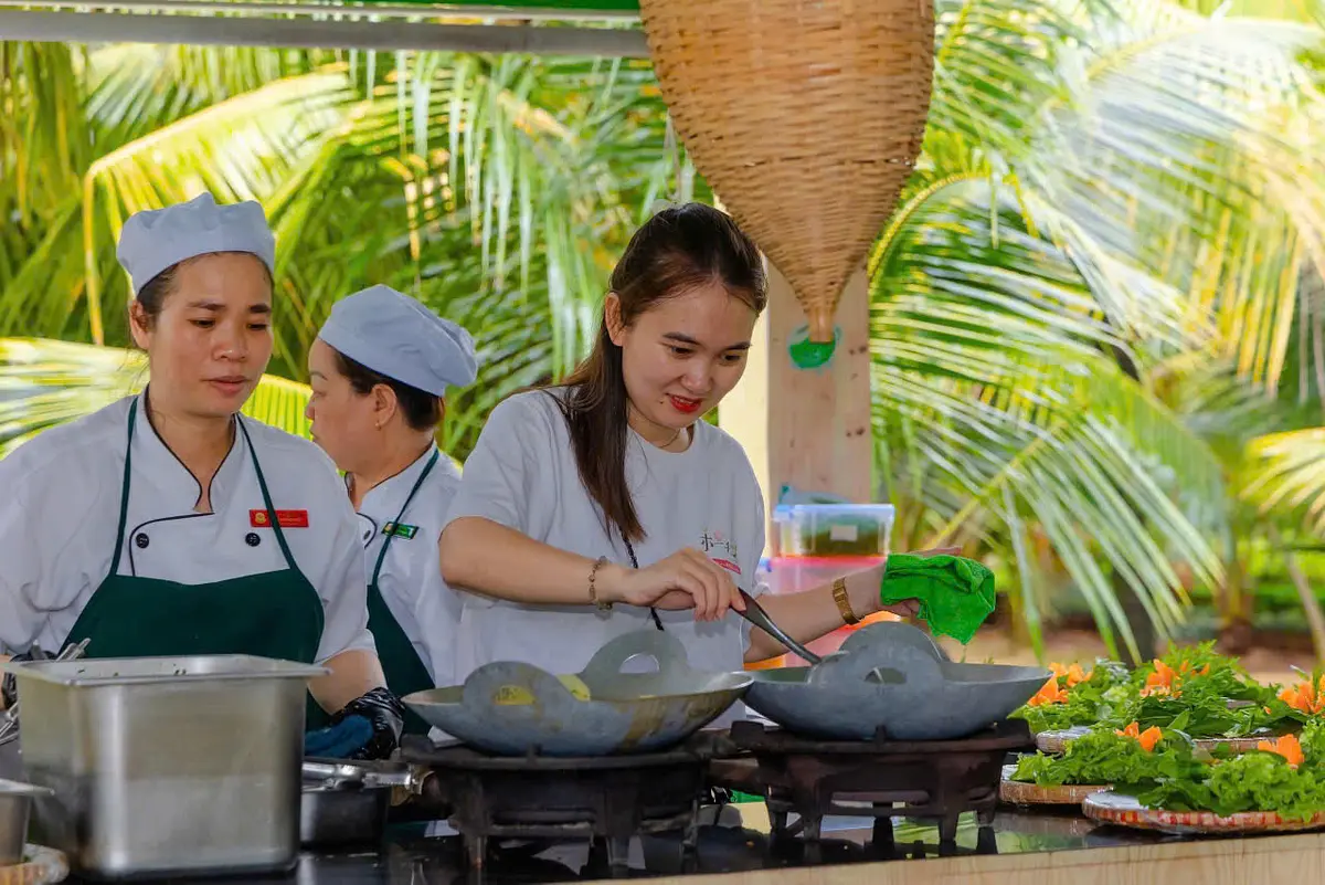ホーチミン発！サイゴンブルートラベル × スイティエン文化観光 新ツアー
