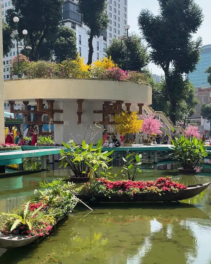 【2026年テト】ホーチミン・ベンタイン市場とコン・ルア池が改修完了｜新年に訪れたい市内中心の人気スポット