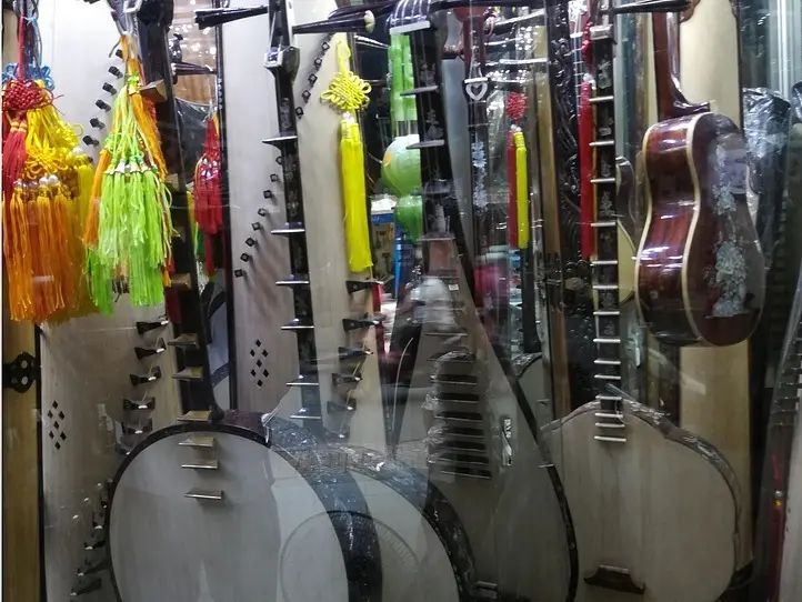 楽器好き必見！ホーチミンの楽器屋通り