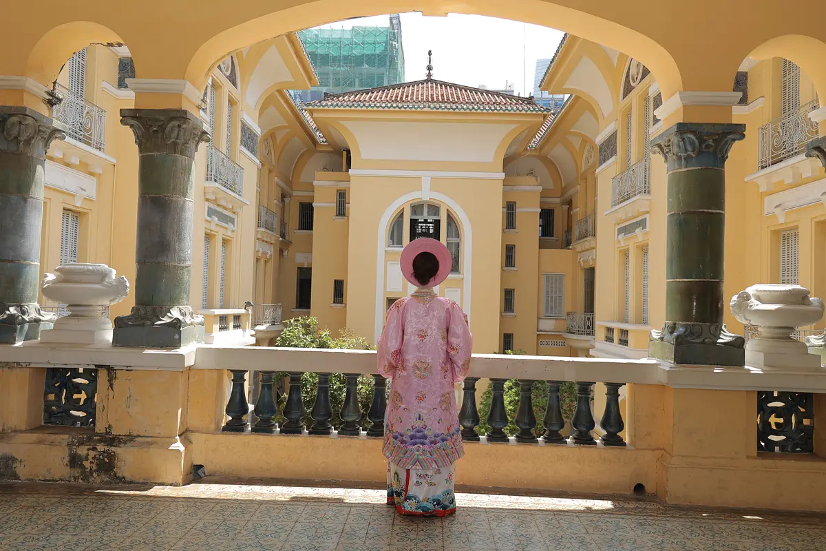 ベトナムタイルの旅：足元から感じる歴史と文化