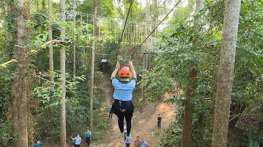 ホーチミンの歴史的遺産　クチトンネルの見どころ