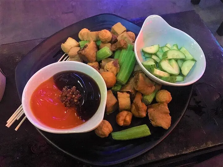 チルタウンだけじゃない！ホーチミンの○○街風居酒屋をご紹介