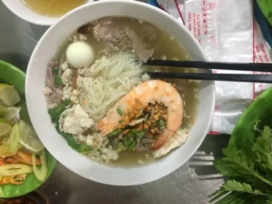 タイン　ダット