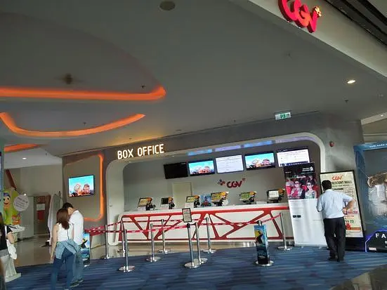 シー・ジー・ヴイ（クレセントモール）