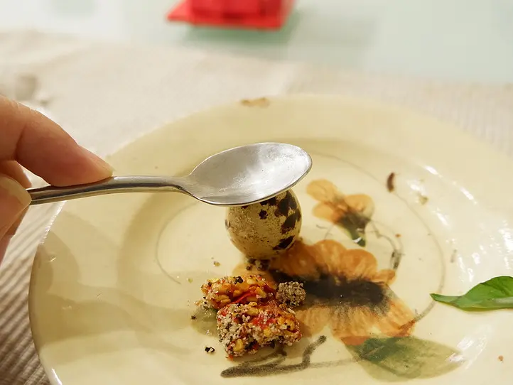 技あり！？「ホビロン」の上手な食べ方（閲覧注意）