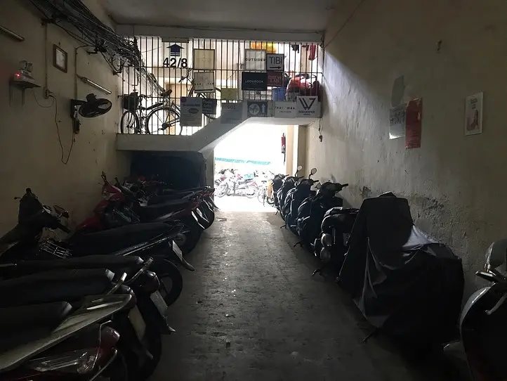 ベトナムのリノベーションアパートで、おしゃれな雑貨屋巡りを楽しむ