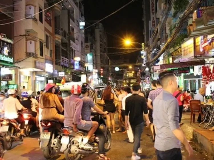 コンカフェ（ブイビエン通り店）